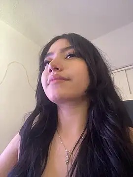 MayyBonita online show from 06-17-26, 05:03