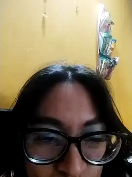 LatinSquirtBaby online show from 05-17-26, 08:16