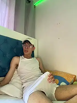 Milo Gunnar online show from 04-15-26, 07:58