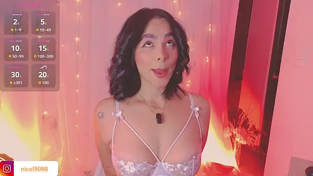 Snapshot of ImLeana_XXX chatting on 03-17-26, 07:06 ImLeana XXX online show from 03-17-26, 07:06