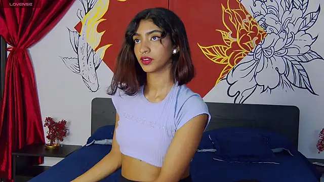 Snapshot of Hottie_Veronica chatting on 05-11-26, 08:06 Hottie Veronica online show from 05-11-26, 08:06