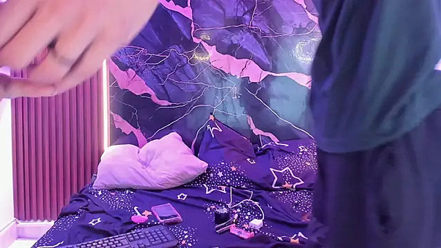 Snapshot of MASTER_PLAY_HOUSE chatting on 03-19-26, 02:10 MASTER PLAY HOUSE online show from 03-19-26, 02:10