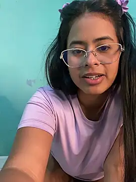 lucirganaxxx online show from 07-05-26, 04:19