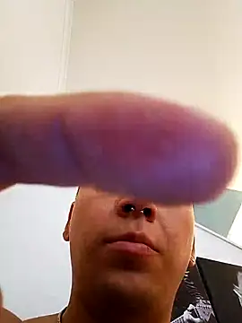 Snapshot of nicocaceres95 chatting on 03-17-26, 06:55 nicocaceres95 online show from 03-17-26, 06:55