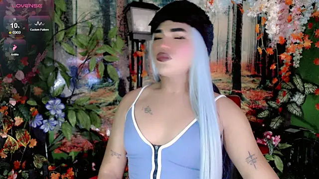 Snapshot of Alice_Yermanotta chatting on 03-29-26, 03:28 Alice Yermanotta online show from 03-29-26, 03:28