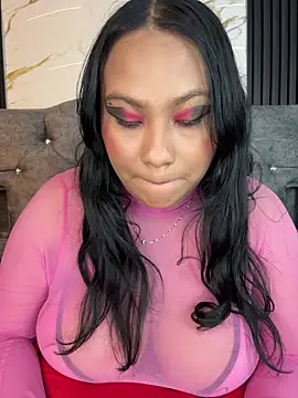 Snapshot of Sharon_fiire chatting on 03-18-26, 05:43 Sharon fiire online show from 03-18-26, 05:43