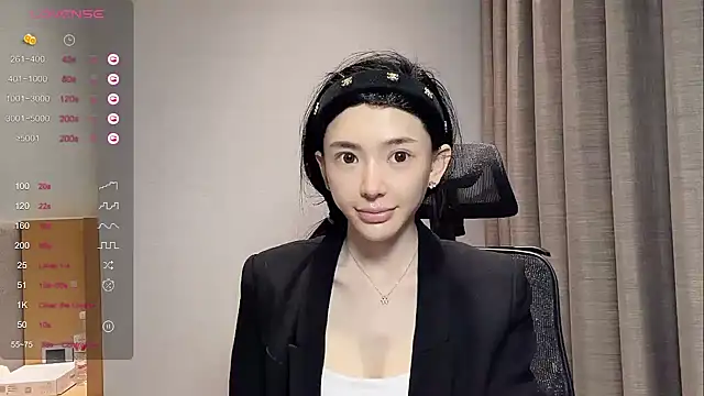 kiki-12 online show from 04-10-26, 11:42