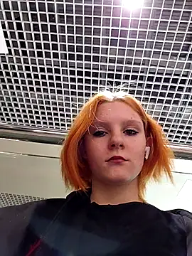 Snapshot of NinaParri chatting on 04-04-26, 03:16 NinaParri online show from 04-04-26, 03:16