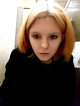 Snapshot of NinaParri chatting on 04-05-26, 03:15 NinaParri online show from 04-05-26, 03:15