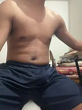Horneyguyheres online show from 07-24-26, 12:14