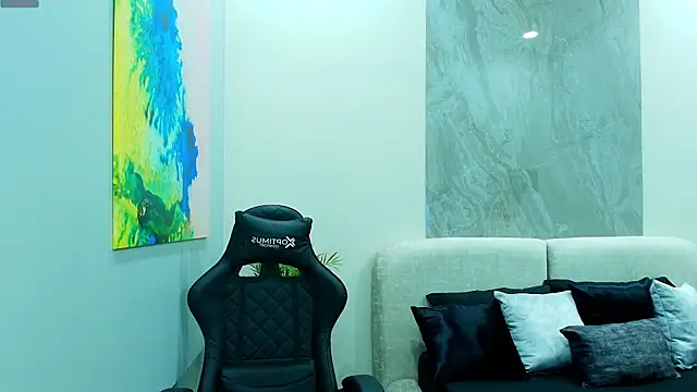 Megan lux  online show from 07-04-26, 11:05