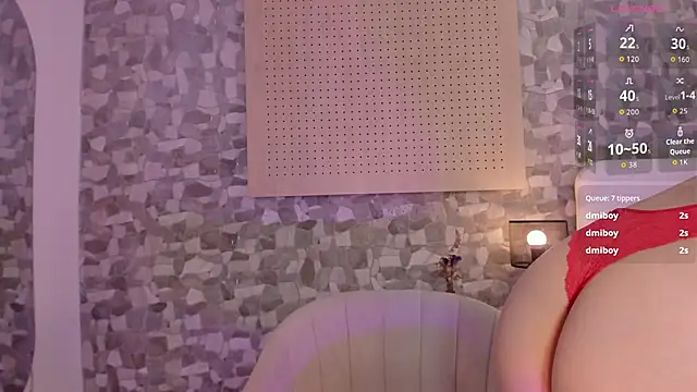 violeta hills  online show from 05-11-26, 04:04