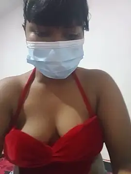 Snapshot of honeyi_babe chatting on 05-16-26, 05:56 honeyi babe online show from 05-16-26, 05:56