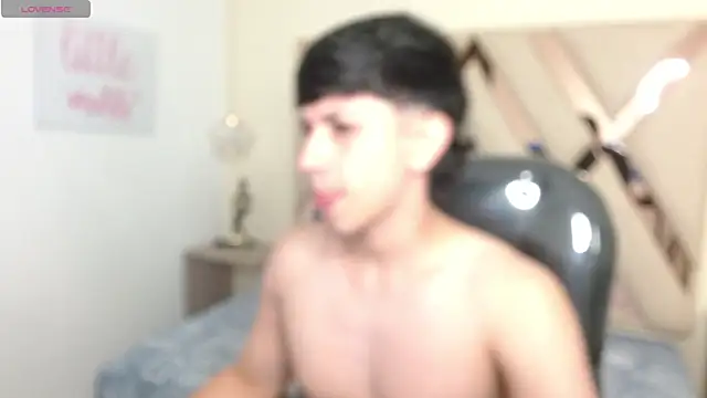 AdrianFranko online show from 03-25-26, 01:39
