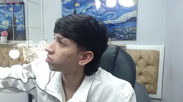 AdrianFranko online show from 04-29-26, 01:37