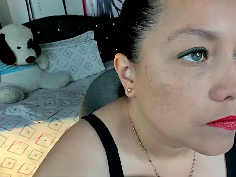 Snapshot of PenelopeSuency chatting on 03-19-26, 02:21 PenelopeSuency online show from 03-19-26, 02:21