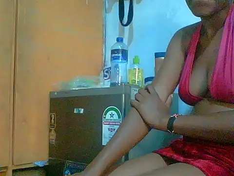 Snapshot of mutshekw chatting on 04-24-26, 12:46 mutshekw online show from 04-24-26, 12:46