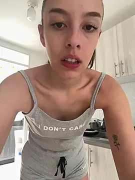 Lauren Storm online show from 05-16-26, 03:44
