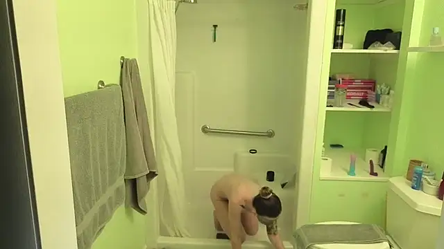 Prepare2Twerk online show from 04-25-26, 07:44