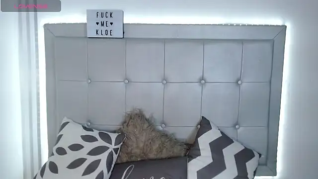 Kloe  watson online show from 05-04-26, 06:59
