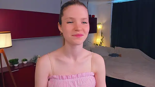 Snapshot of DelmaLasky chatting on 05-15-26, 12:23 DelmaLasky online show from 05-15-26, 12:23