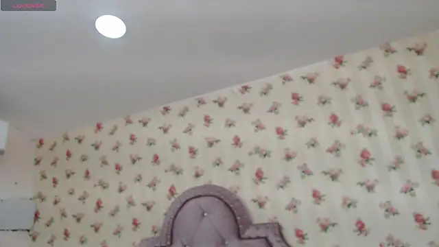 crystal watson0 online show from 05-11-26, 12:55