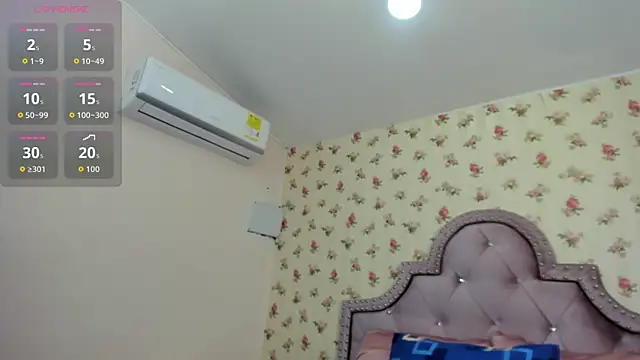 crystal watson0 online show from 05-15-26, 01:40