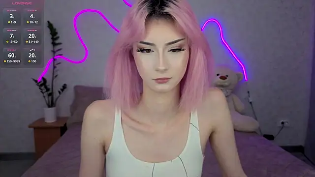 Snapshot of kittysocutie chatting on 07-14-26, 12:24 kittysocutie online show from 07-14-26, 12:24