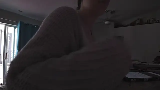 Snapshot of laurenlotus chatting on 07-31-26, 05:12 laurenlotus online show from 07-31-26, 05:12