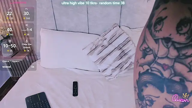 Stardoll1  online show from 05-14-26, 07:53