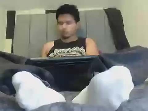 adonis latin 19 online show from 05-14-26, 03:24