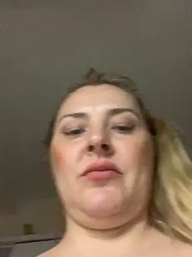 Snapshot of Maria3879 chatting on 03-31-26, 02:06 Maria3879 online show from 03-31-26, 02:06