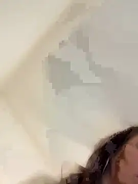 Snapshot of Devilscinderella chatting on 03-18-26, 04:54 Devilscinderella online show from 03-18-26, 04:54