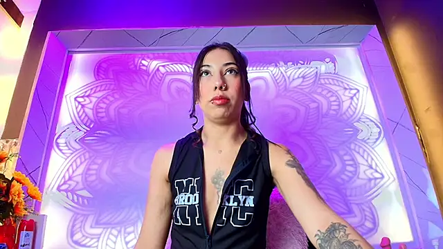 Alessia Clarky online show from 05-30-26, 02:08