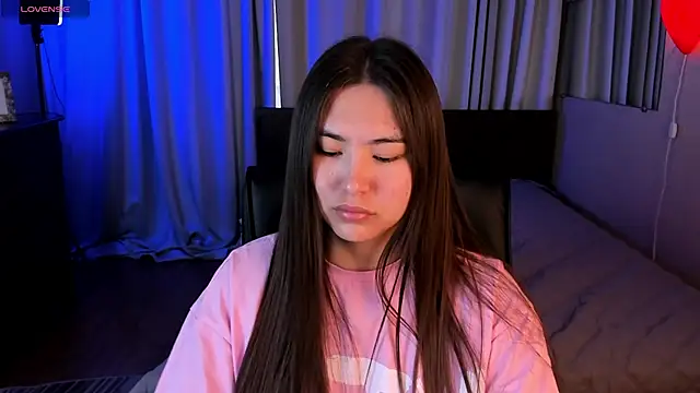IceIcebabe  online show from 05-25-26, 01:00
