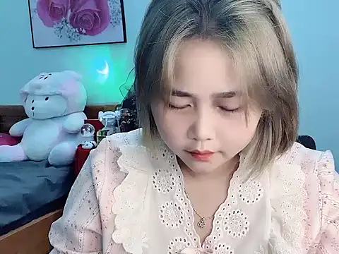 Nhanlu009 online show from 05-20-26, 01:50