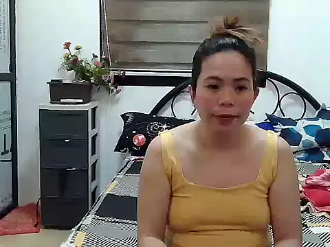 Snapshot of sweetciendy chatting on 04-03-26, 06:39 sweetciendy online show from 04-03-26, 06:39
