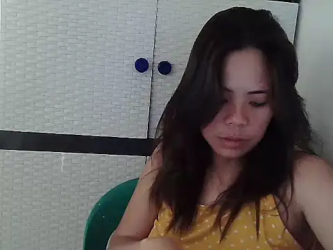 Snapshot of sweetciendy chatting on 05-14-26, 10:16 sweetciendy online show from 05-14-26, 10:16