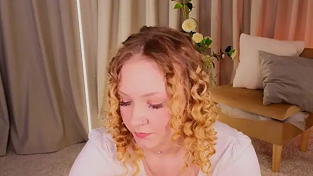 Snapshot of StaceyyJones chatting on 05-14-26, 09:38 StaceyyJones online show from 05-14-26, 09:38