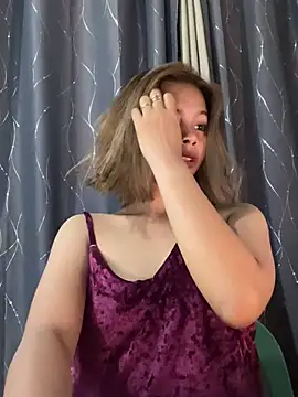 Urcutiepiebaby online show from 04-04-26, 05:06