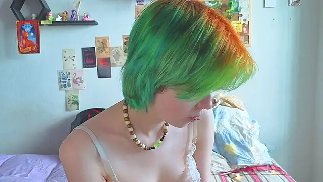 LittleKittenStar online show from 05-25-26, 12:55