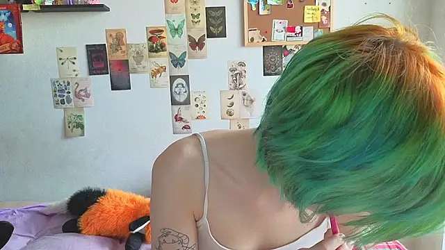 LittleKittenStar online show from 05-30-26, 01:30