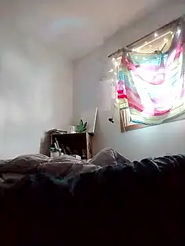 Snapshot of riotstarter187 chatting on 03-18-26, 02:31 riotstarter187 online show from 03-18-26, 02:31