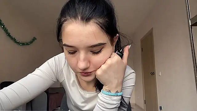 Snapshot of Megan_Peggy chatting on 03-18-26, 02:53 Megan Peggy online show from 03-18-26, 02:53