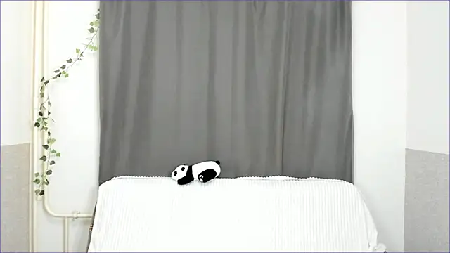 Emily Nelsonn online show from 05-25-26, 05:19