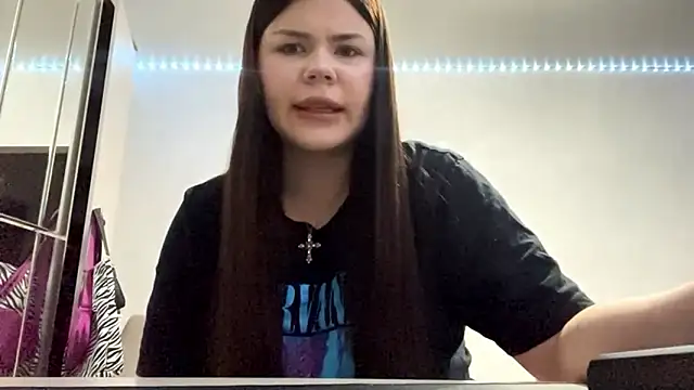 Snapshot of BigSweetBonanza chatting on 03-18-26, 02:09 BigSweetBonanza online show from 03-18-26, 02:09