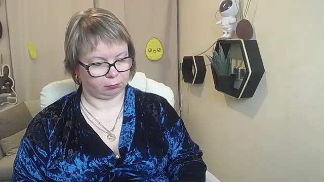 Snapshot of BonnnyBoobsy chatting on 04-11-26, 07:45 BonnnyBoobsy online show from 04-11-26, 07:45