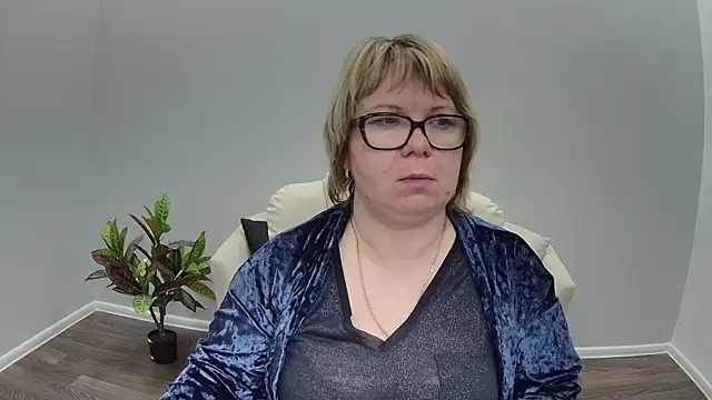 BonnnyBoobsy online show from 07-23-26, 02:42