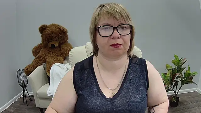 BonnnyBoobsy online show from 07-27-26, 06:26