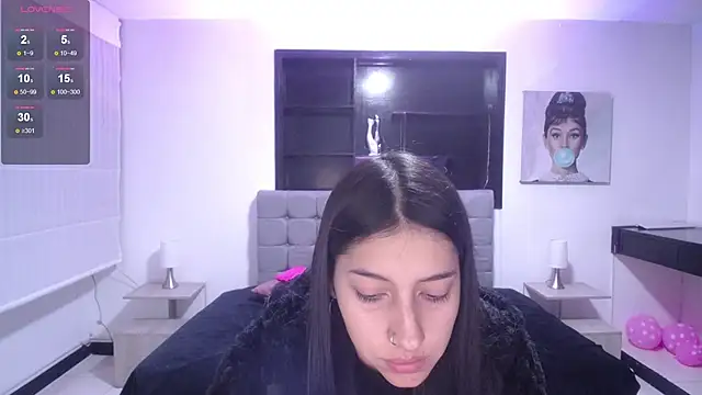 Melannyy V online show from 05-28-26, 12:02